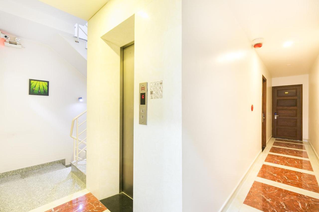 Oyo 652 Monaco Hotel Ho Chi Minh City Exterior photo