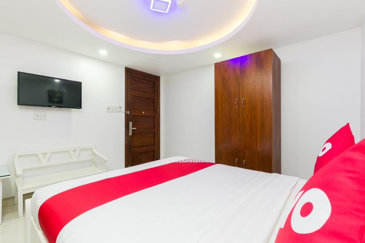 Oyo 652 Monaco Hotel Ho Chi Minh City Exterior photo